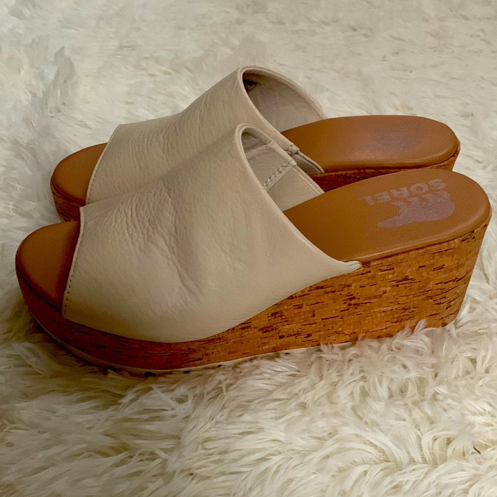 Practically new Sorel wedge